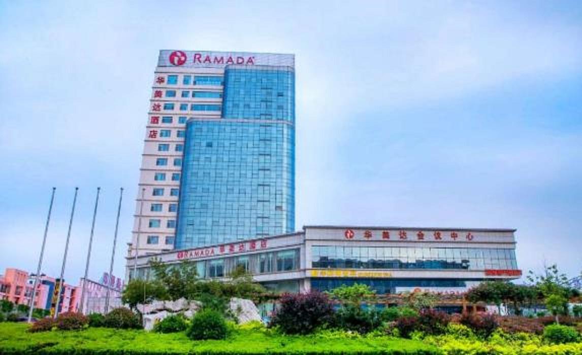 Ramada Linyi North Hotel Exterior photo